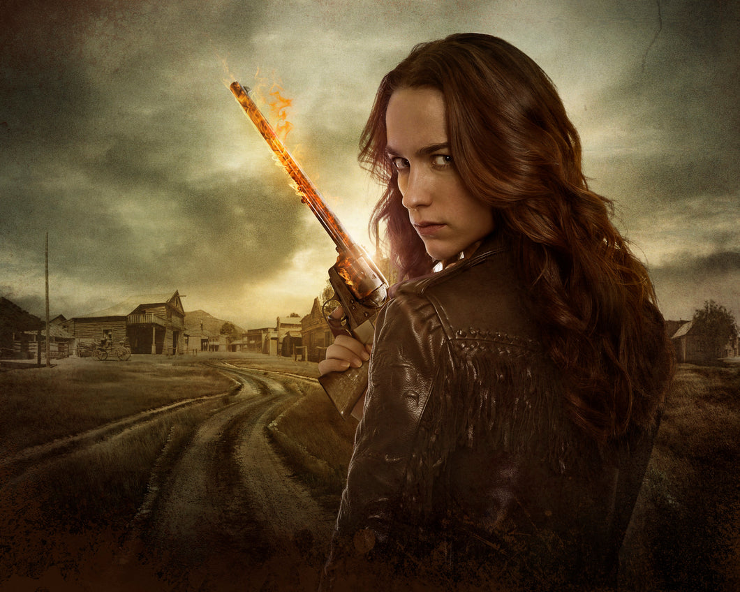 Melanie Scrofano Autograph - Wynonna Earp