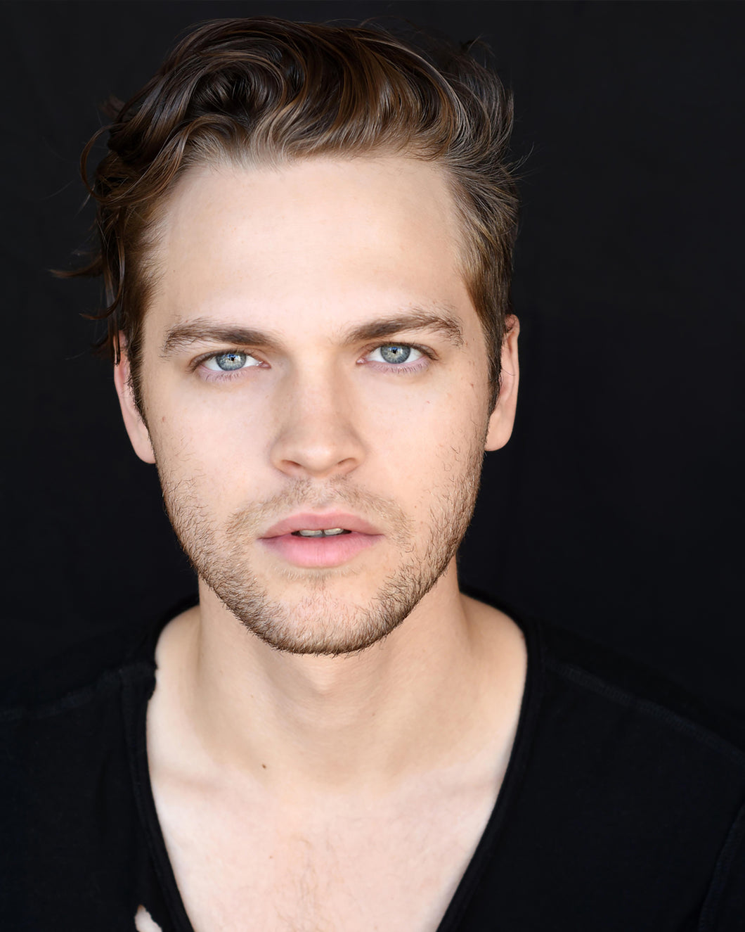Alexander Calvert Autograph - Supernatural