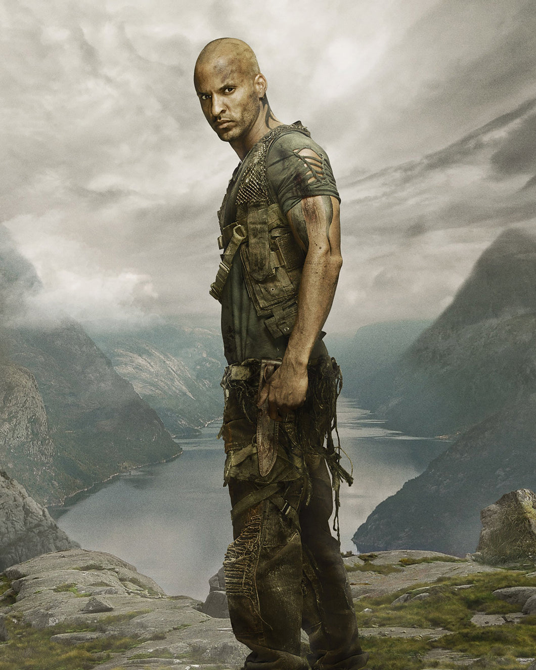 Ricky Whittle Autograph - The 100