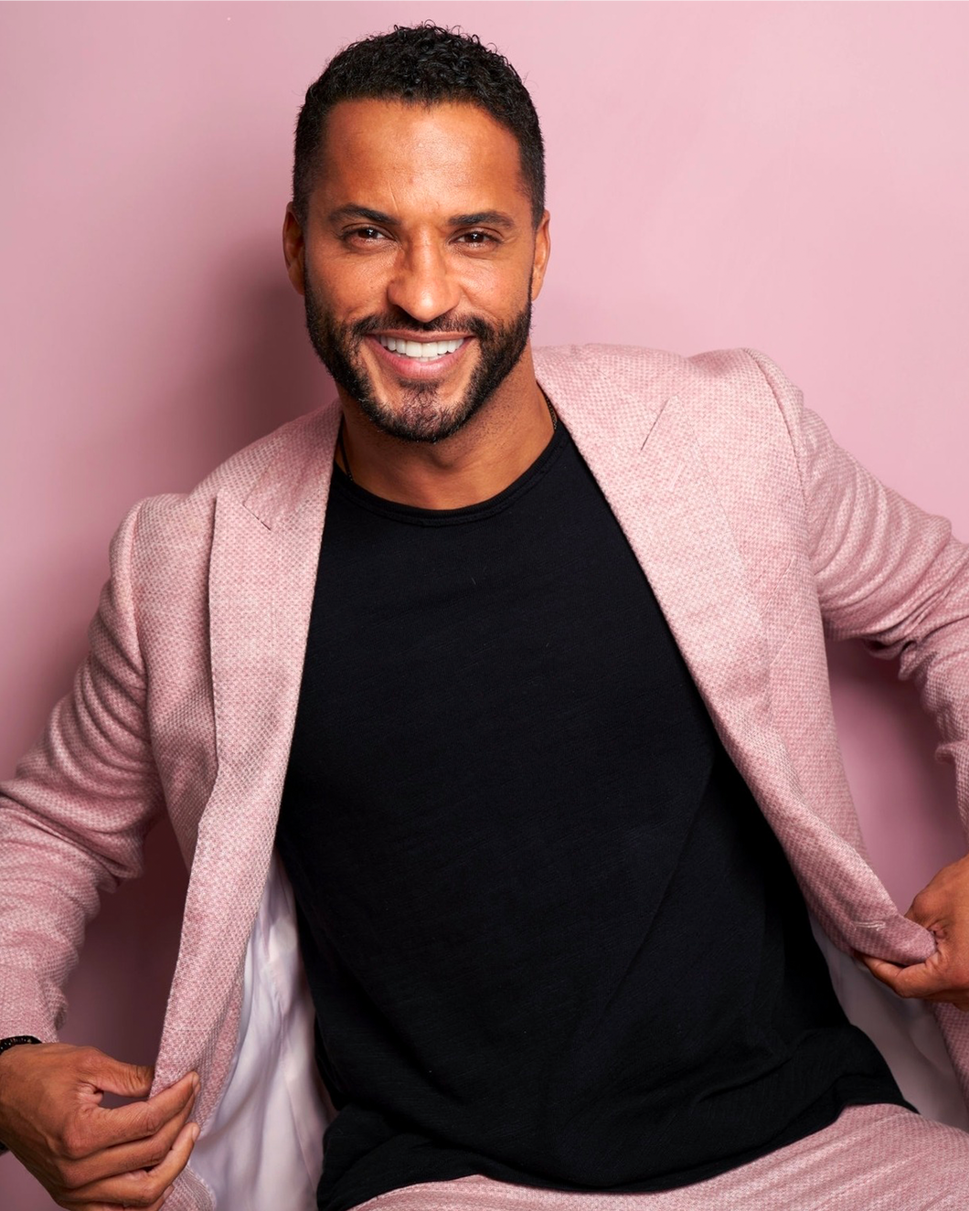 Ricky Whittle Autograph - Headshot