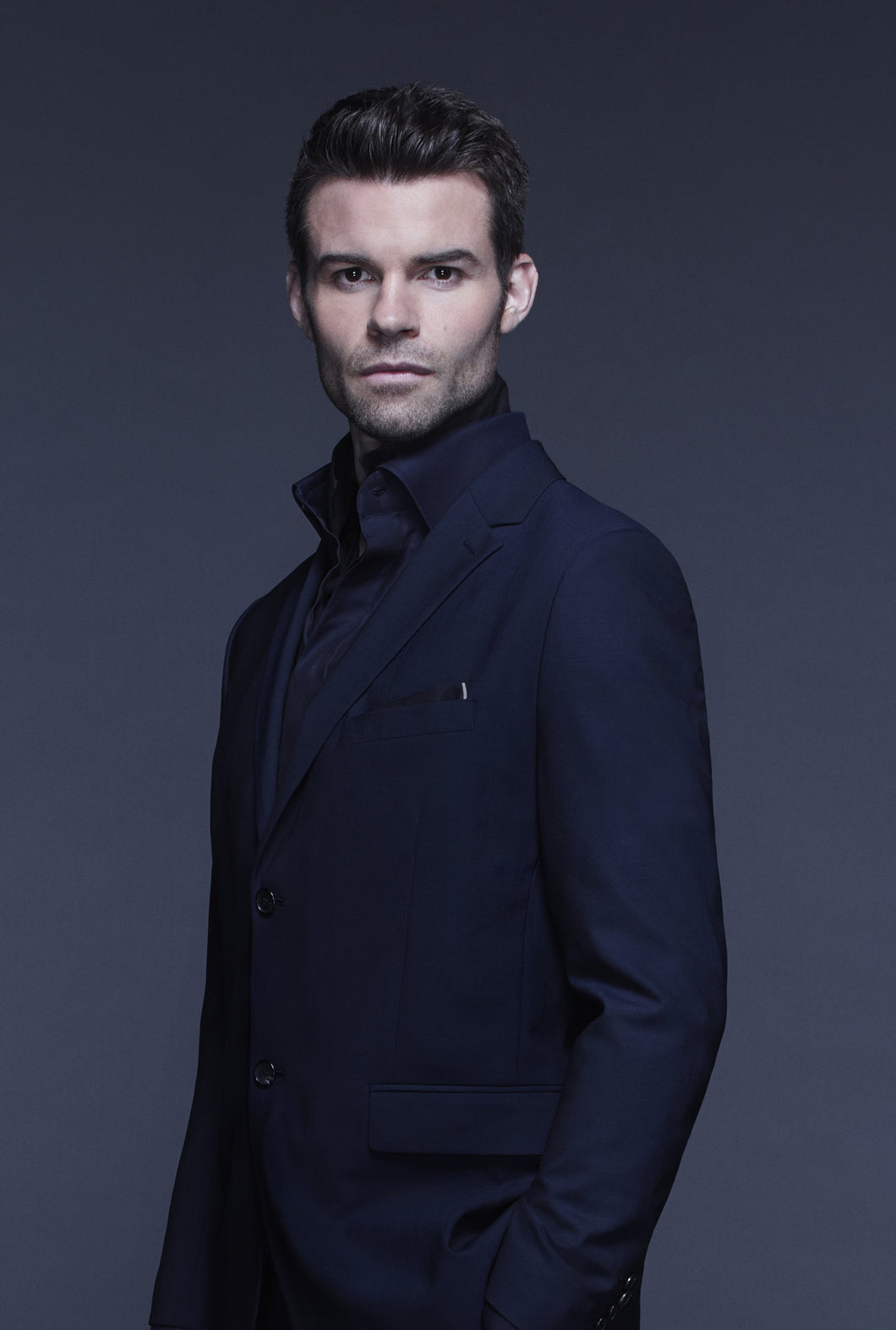 Daniel Gillies Autograph - The Vampire Diaries