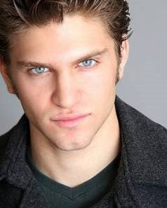 Keegan Allen Autograph - Pretty Little Liars