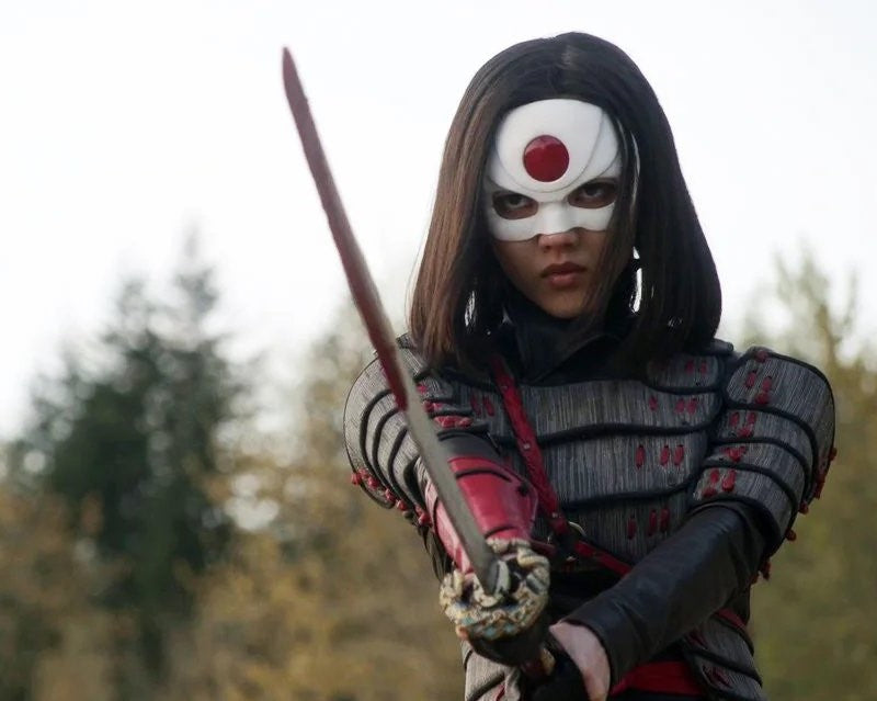 Rila Fukushima Autograph - Arrow