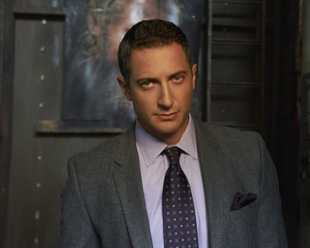 Sasha Roiz Autograph - Grimm
