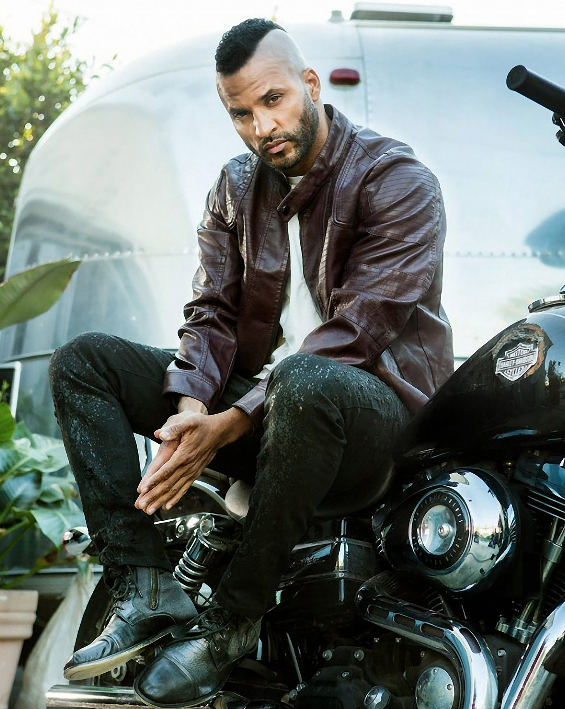 Ricky Whittle Autograph - Headshot