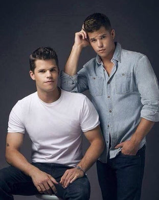 Carver Twins Autograph - Max and Charlie