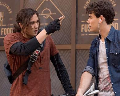 Chai Hansen Autograph - Shadowhunters