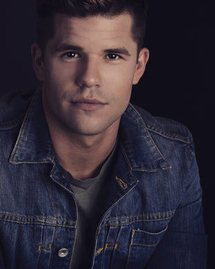 Charlie Carver Autograph - Teen Wolf