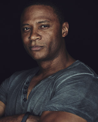 David Ramsey Autograph - Headshot