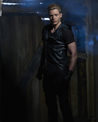 Dominic Sherwood Autograph - Shadowhunters