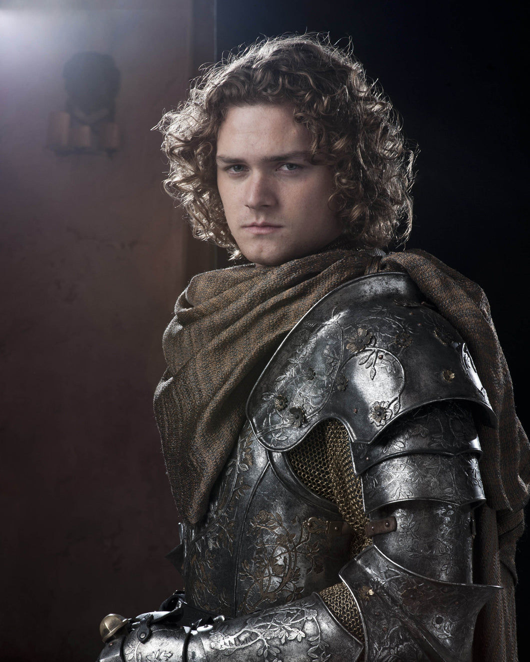 Finn Jones Autograph - Game of Thrones