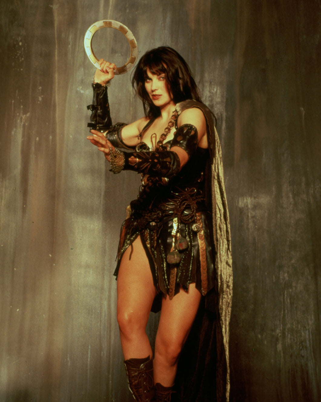 Lucy Lawless Autograph - Xena