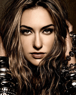 Tasya Teles Autograph - Headshot